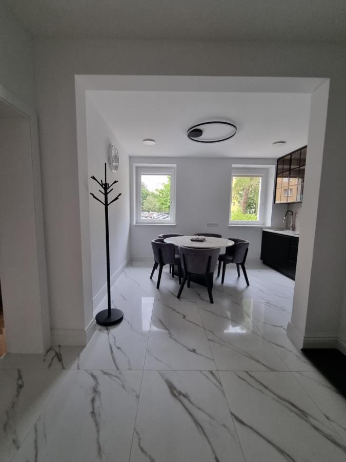 Oliwa Am Calsberg 5A Apartment กดัญสก์ ภายนอก รูปภาพ