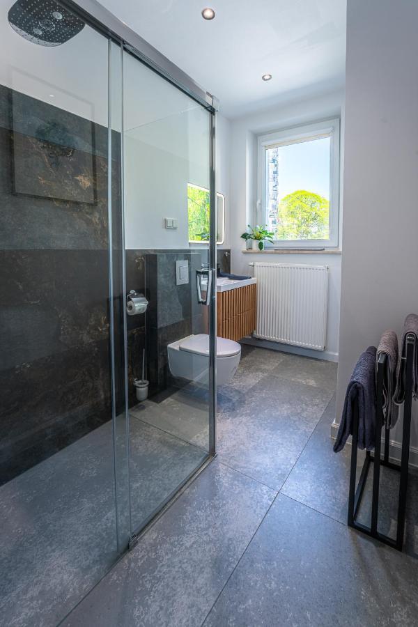 Oliwa Am Calsberg 5A Apartment กดัญสก์ ภายนอก รูปภาพ